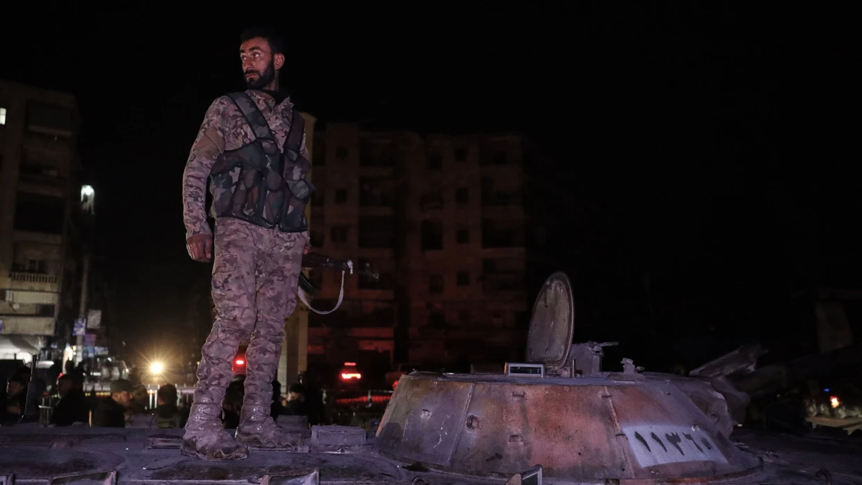 Syria, Aleppo: Syrian interim government forces take over the Achrafieh neighborhood from Kurdish fighters during ongoing fighting that broke out in a disputed area of ​​the northern city of Aleppo on Tuesday.