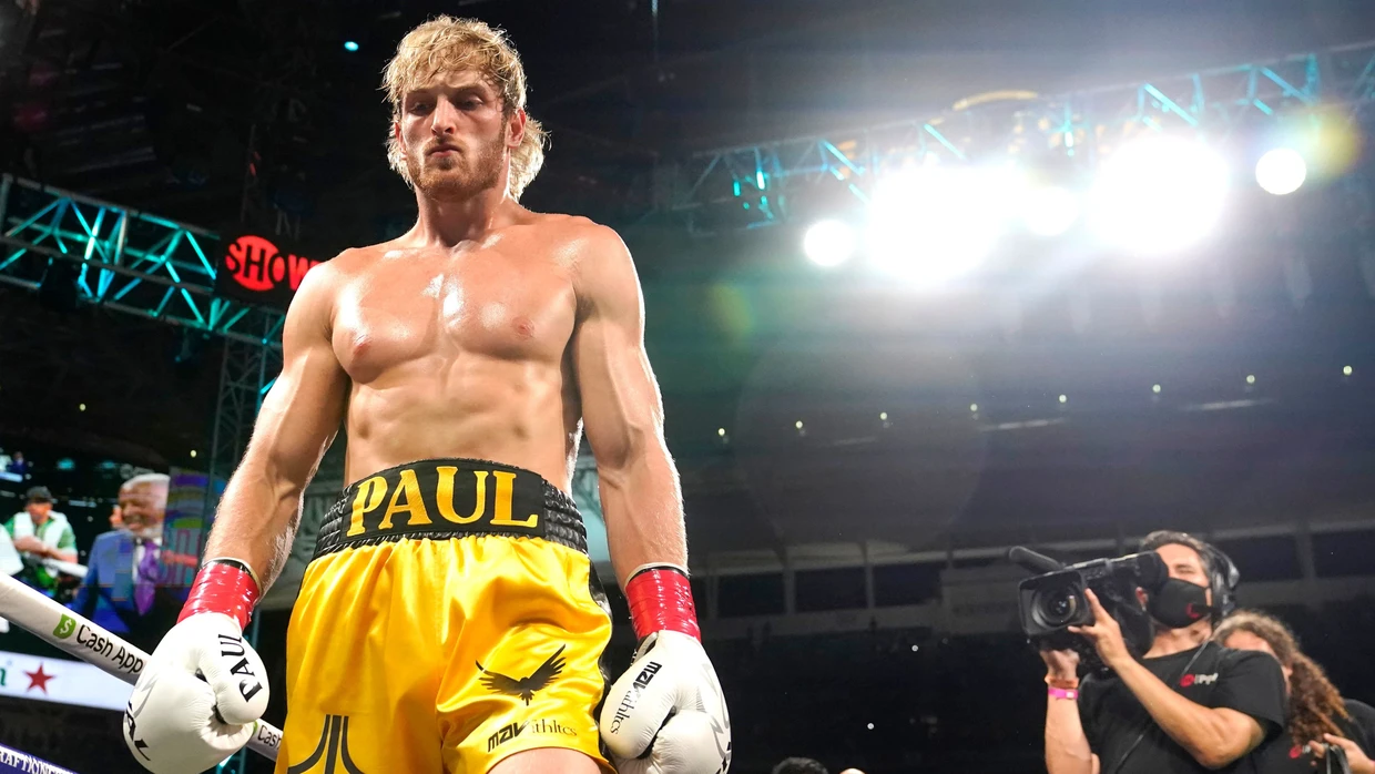 Der Influencer und Wrestler Logan Paul im Jahr 2021 bei einem Showkampf gegen Floyd Mayweather in Miami.