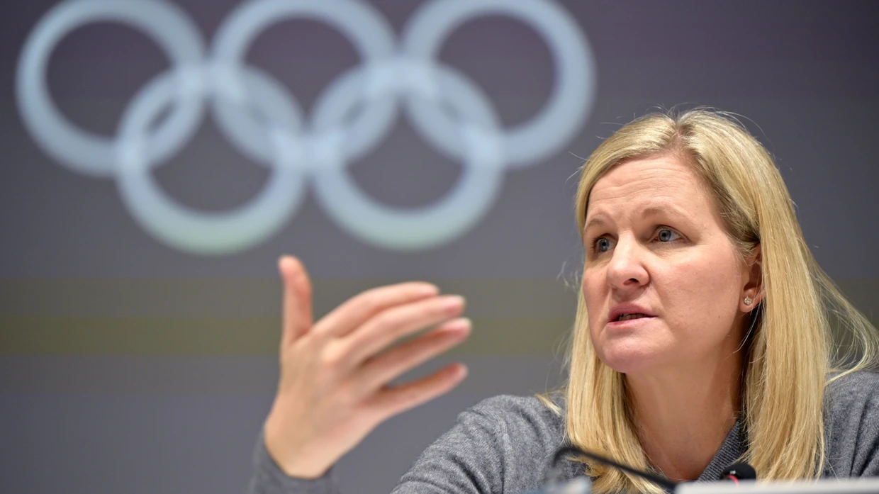 IOC-Präsidentin Kirsty Coventry sagt, das neue „Programm zum Schutz der Frauenkategorie im Sport“ basiere „auf Wissenschaft“.