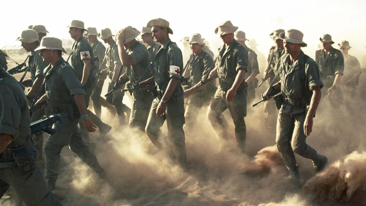 Soldaten der Bundeswehr beim Einsatz in Somalia am 23.08.1993