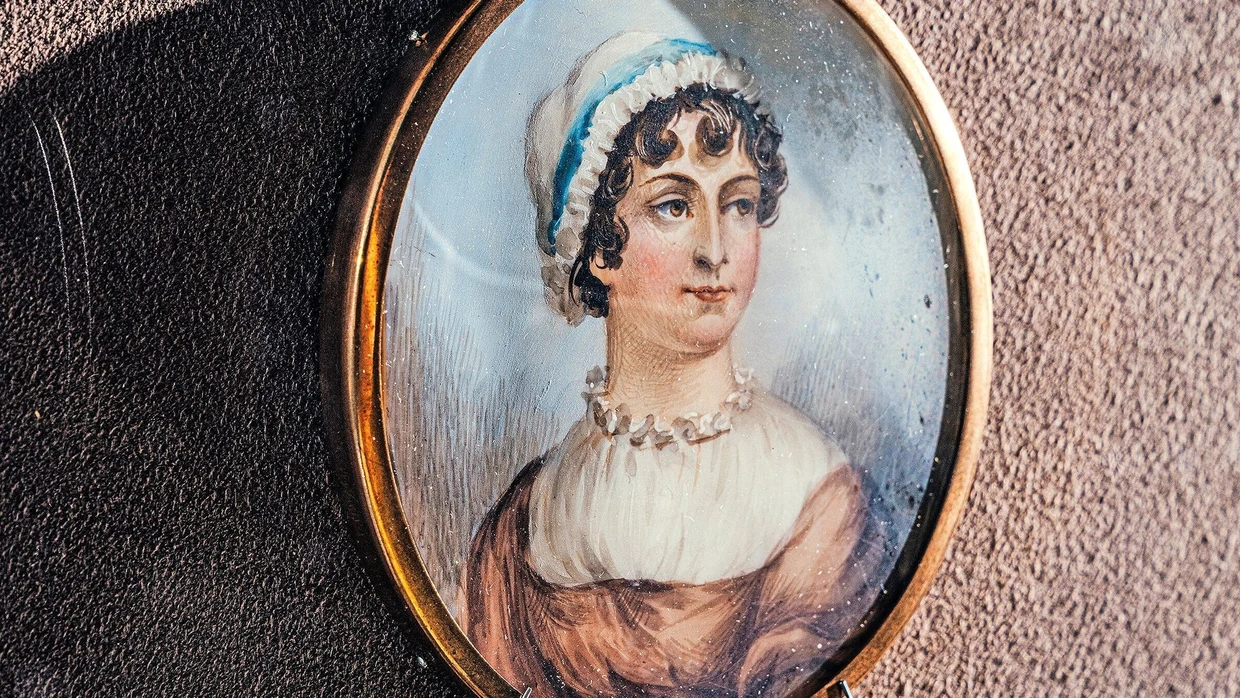 Dieser Blick könnte Rückschlüsse auf Jane Austens Skepsis nahelegen, doch das Miniaturbild  ist  postum entstanden, Ende des neunzehnten Jahrhunderts.