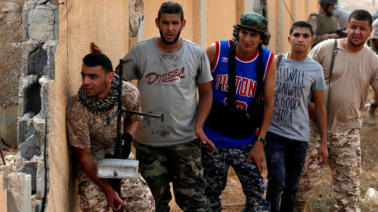 International anerkannt, aber dennoch einsame Kämpfer: Angehörige der Truppen der libyschen „Übereinkunftsregierung“ an der Front in Sirte