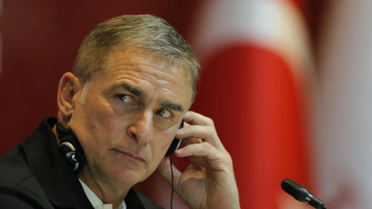 Kein Blick zurück im Zorn: der ehemalige türkische Nationaltrainer Stefan Kuntz