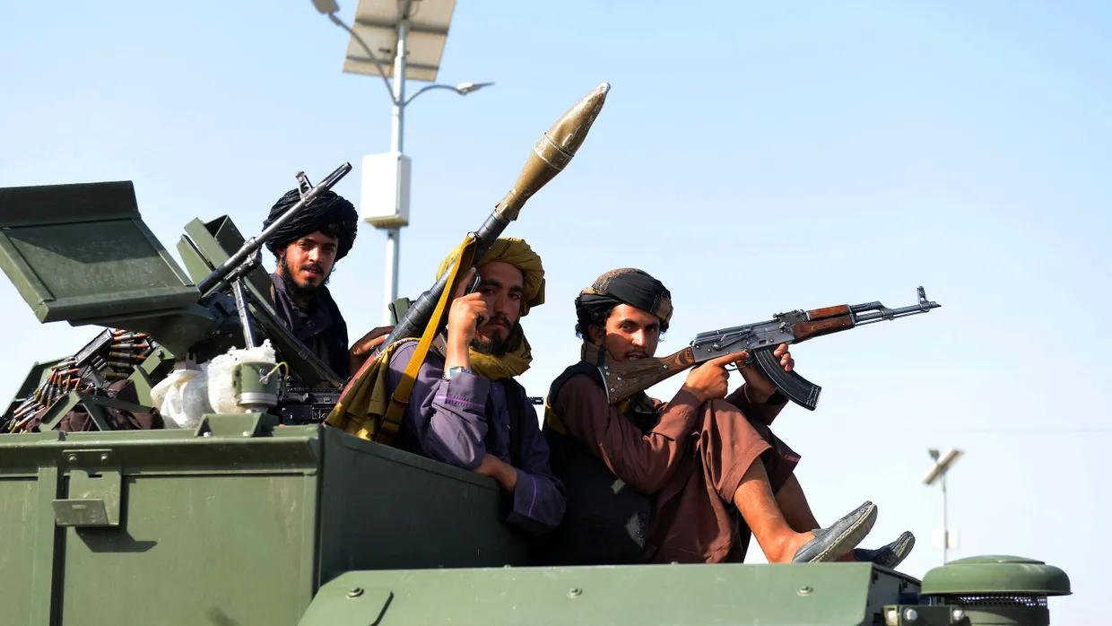 Die neuen Herrscher in Afghanistan: Bewaffnete Taliban in Kandahar