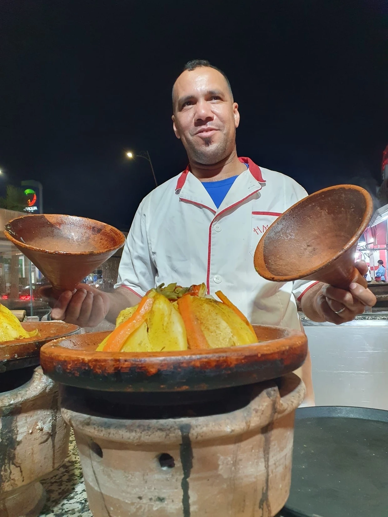 Deftig und doch raffiniert: In Marokkos Küche wirft man gerne alles in einen Topf. Uwe Marx
