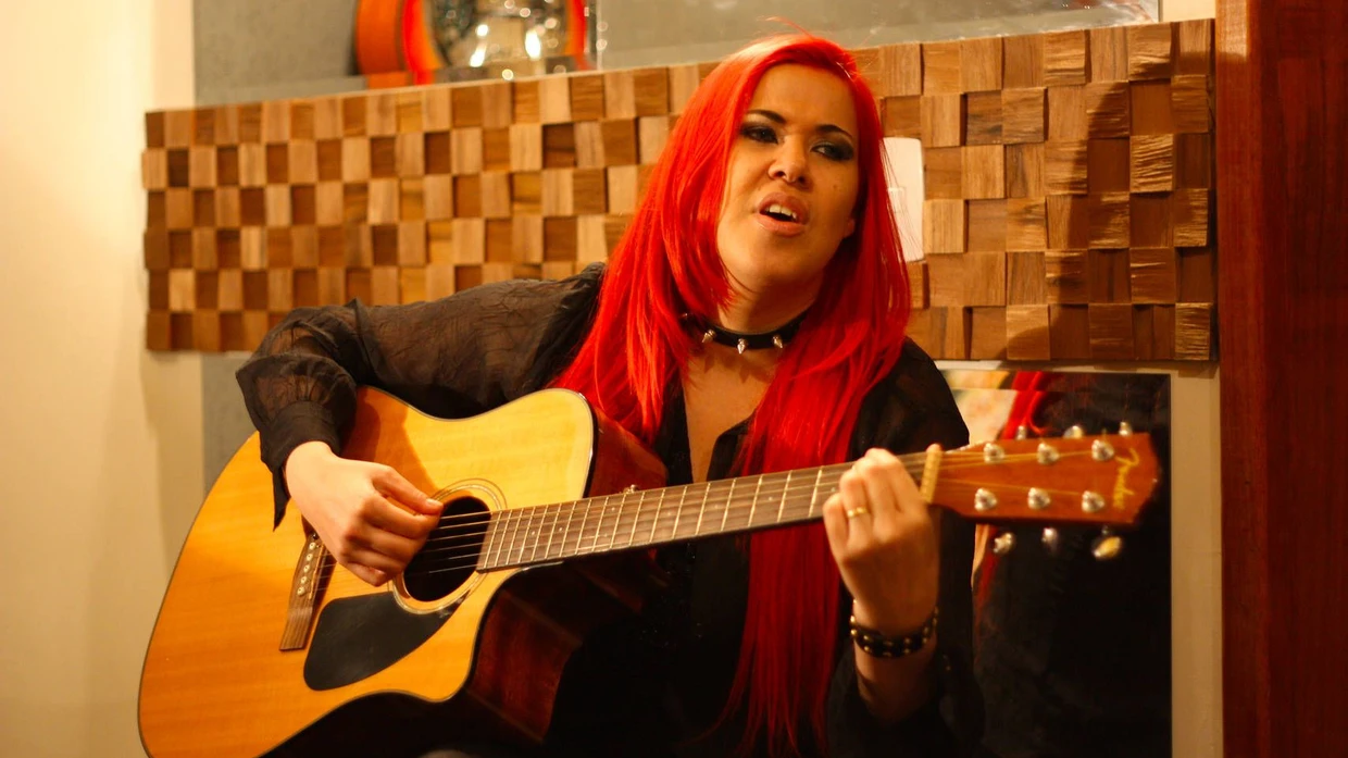 So hoch kam nicht mal Mariah Carey: Georgia Brown lässt in ihrem Studio die mächtige Stimme hören