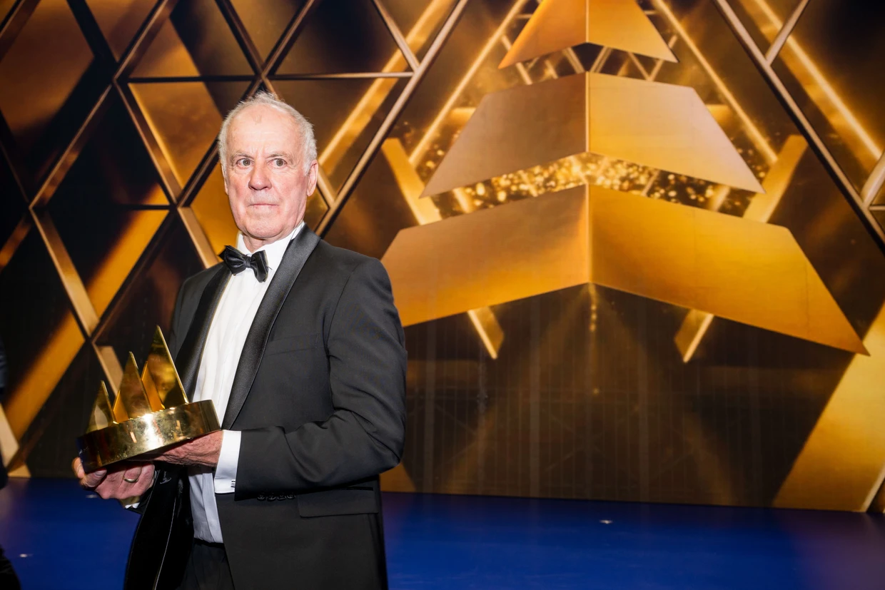 Preisträger der Goldenen Sportpyramide: Der frühere Biathlet Fritz Fischer wird beim Ball des Sports ausgezeichnet.