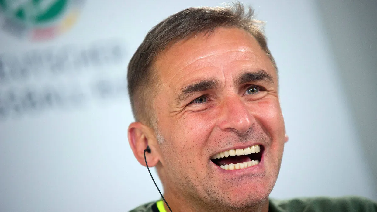 Der neue Trainer Stefan Kuntz will mit der U 21 den EM-Titel 2017 in Polen holen.