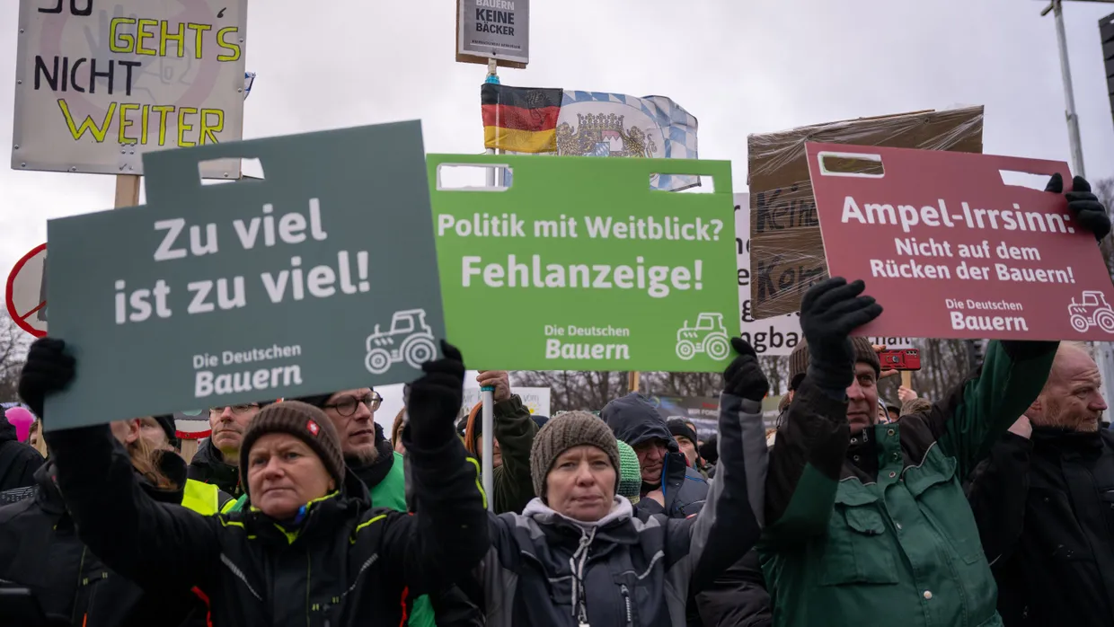 Teilnehmer bei der Großdemonstration der Landwirte in Berlin.