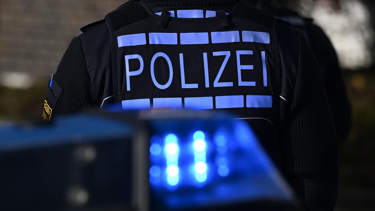 Nach einem LKW-Unfall kommt es auf der A67 zu Behinderungen.