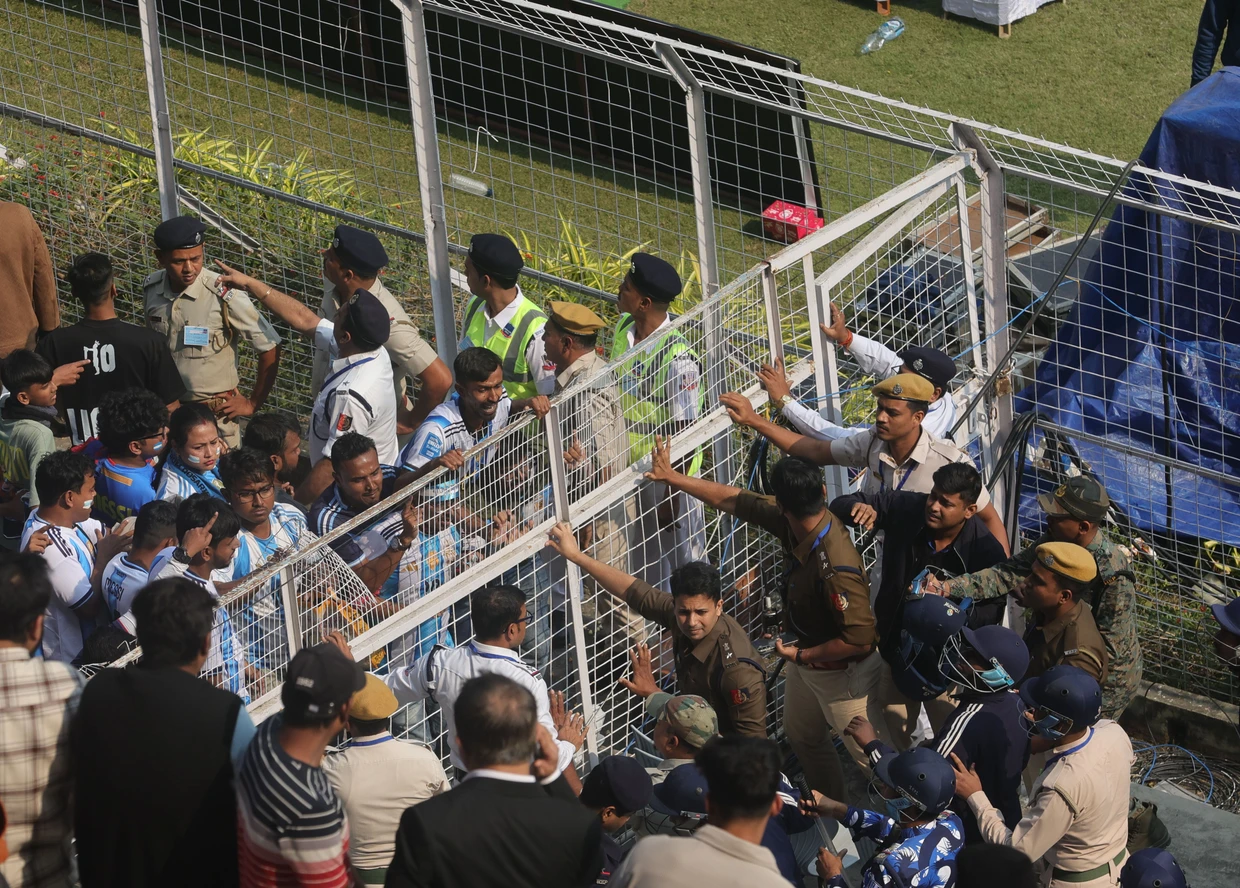 Großer Andrang: Viele Fans wollten Lionel Messi zu Gesicht bekommen.
