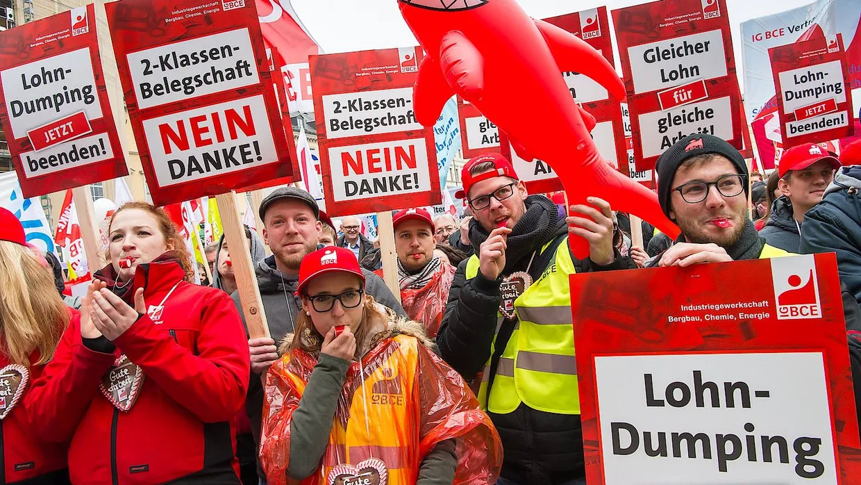 Eine DGB-Kundgebung gegen den Missbrauch von Leiharbeit und Werkverträgen