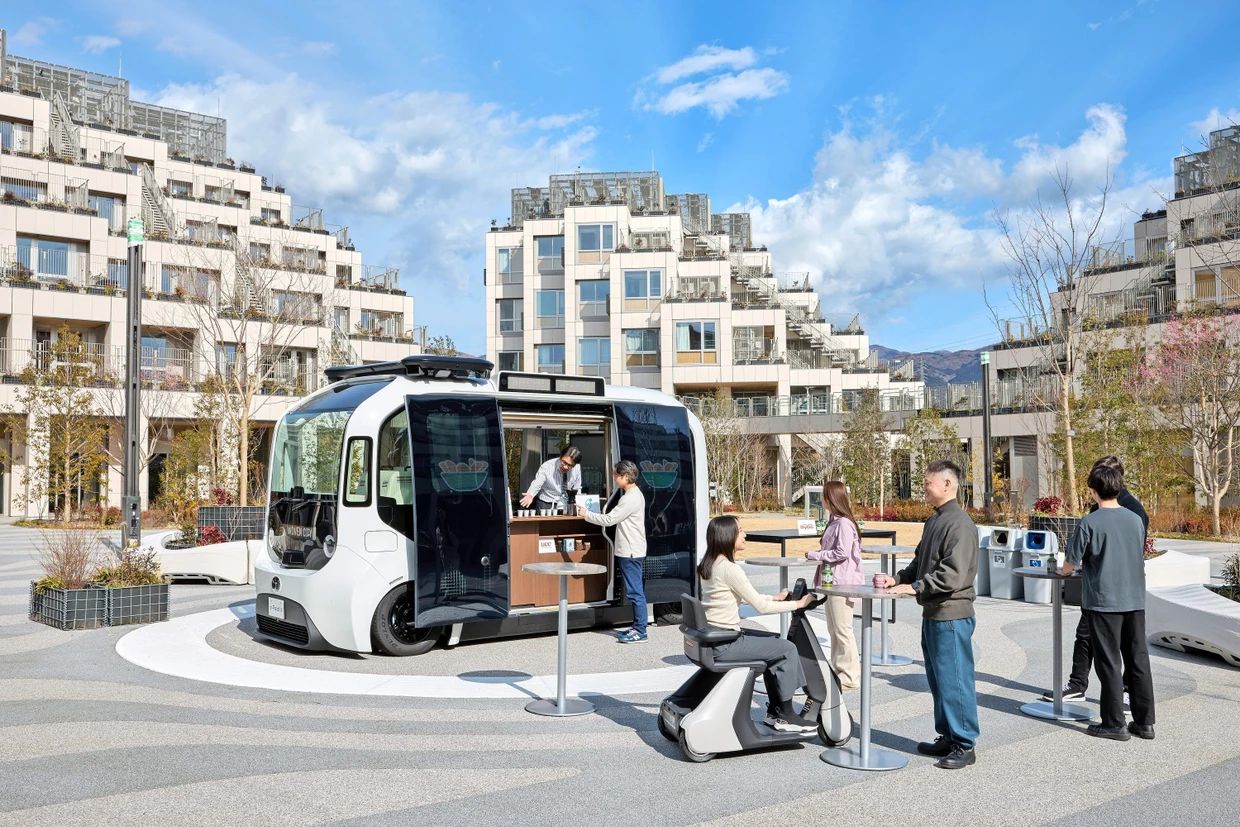 Gespielte Idylle: Noch wartet die Stadt auf die Bewohner