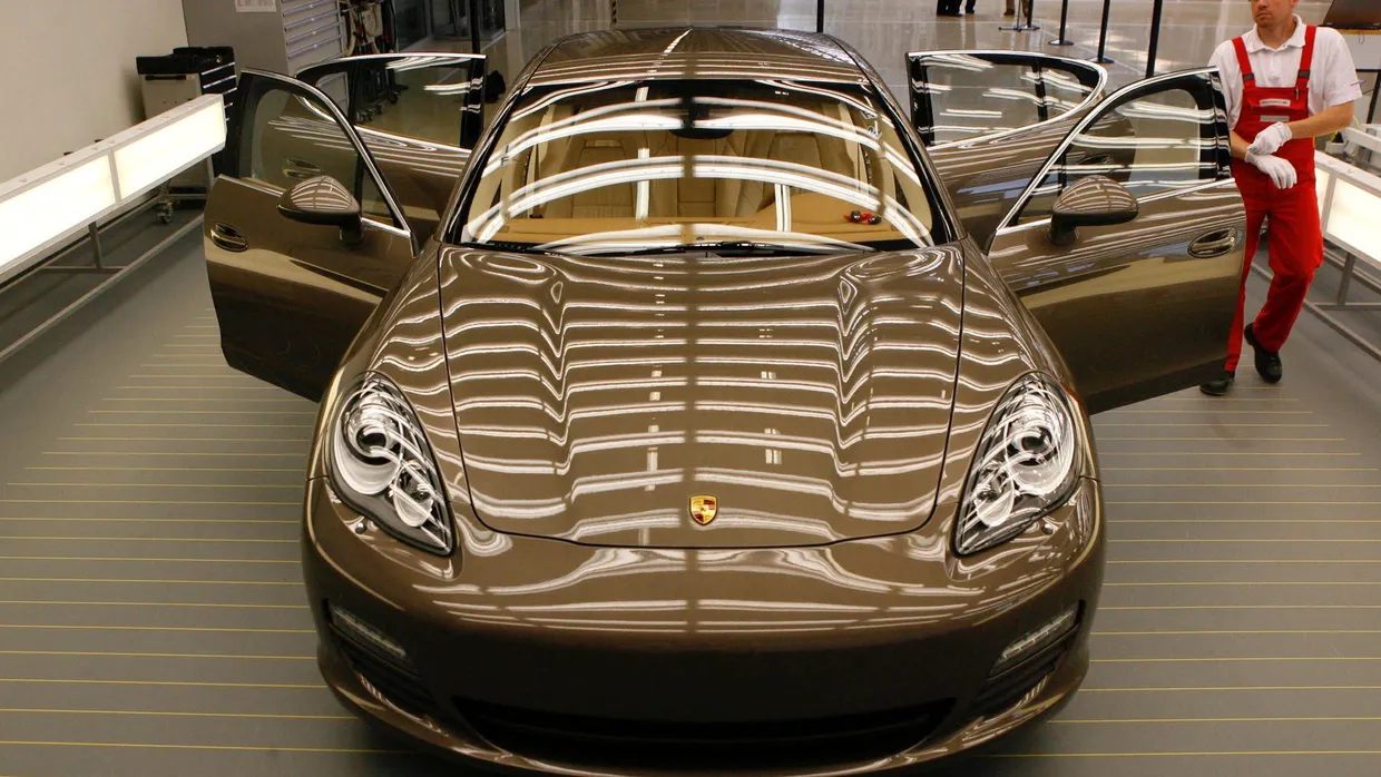 Porsche bekommt im Rechtsstreit mit Hedgefonds eine Verschnaufpause. Ein Berufungsgericht in New York sieht sich nicht zuständig und hat deshalb eine Klage abgewiesen.