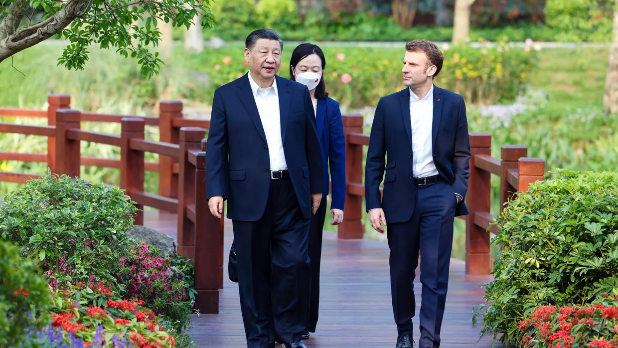 Ausgesucht höflicher Empfang: Macron bei Xi Jinping