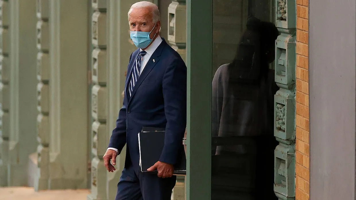 Will bald übernehmen: Joe Biden am Dienstag vor den Büros seines Übergangsteams in Wilmington.