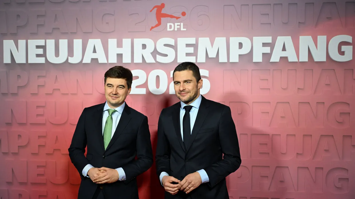 Die DFL-Geschäftsführer Steffen Merkel (links) und Marc Lenz beim Neujahrsempfang