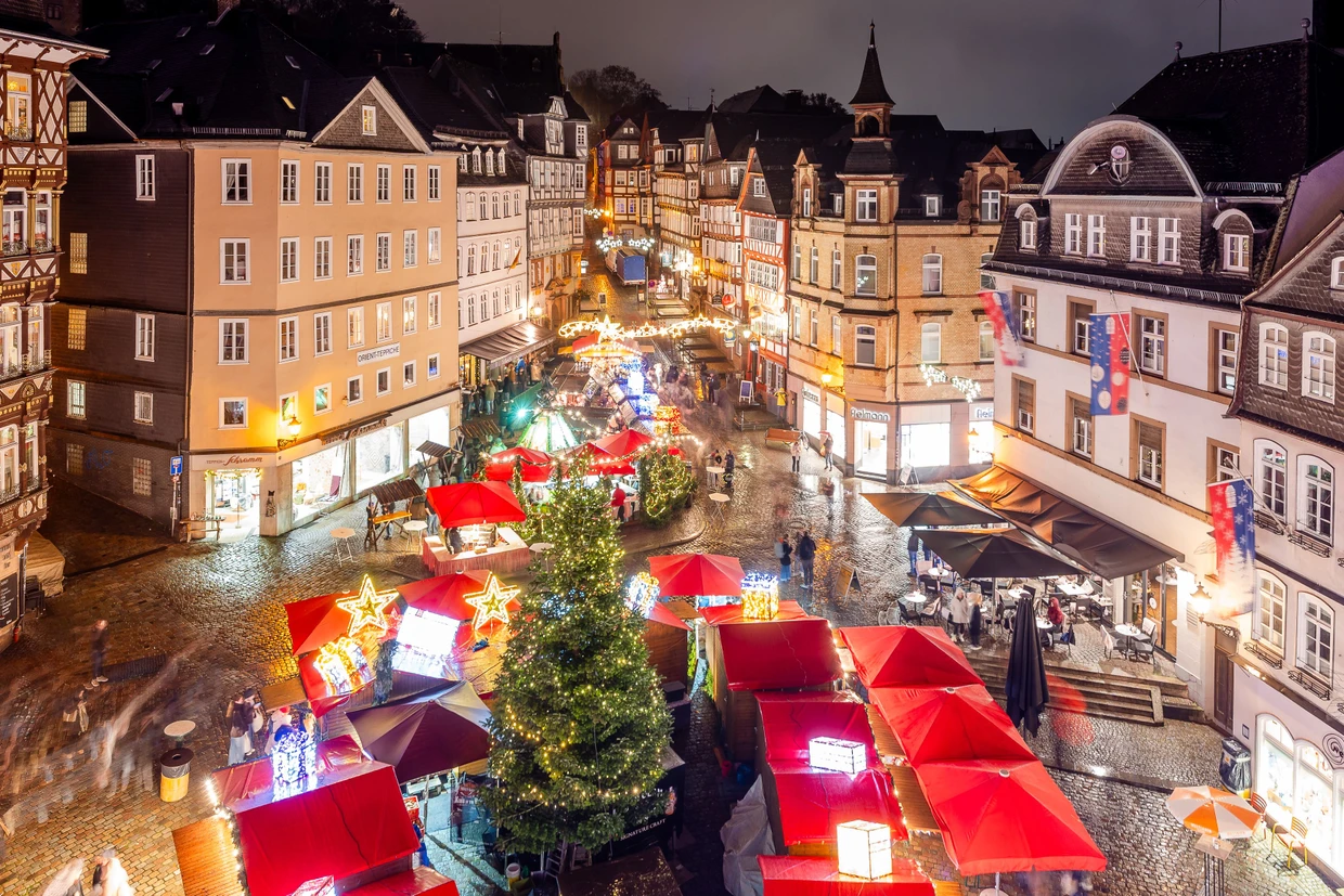Bis zum 23. Dezember ist der Weihnachtsmarkt in der Marburger Oberstadt geöffnet