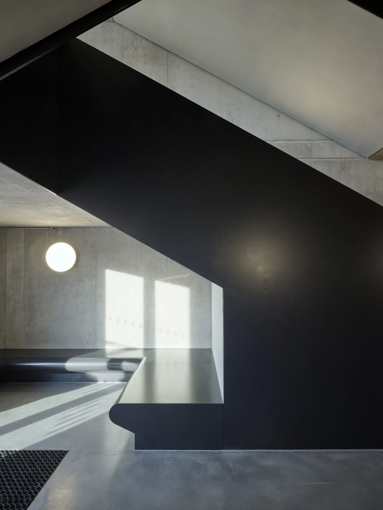 Im Inneren wollte auch Thomas Kröger nicht auf Sichtbeton verzichten.