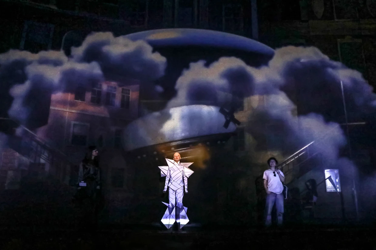  Seine „Munich Machine“ hatte im Residenztheater Premiere.