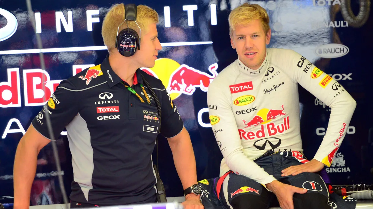 Keine Zwillinge: Physiotherapeut Heikki Huovinen und Weltmeister Sebastian Vettel teilen trotzdem die Haarfarbe