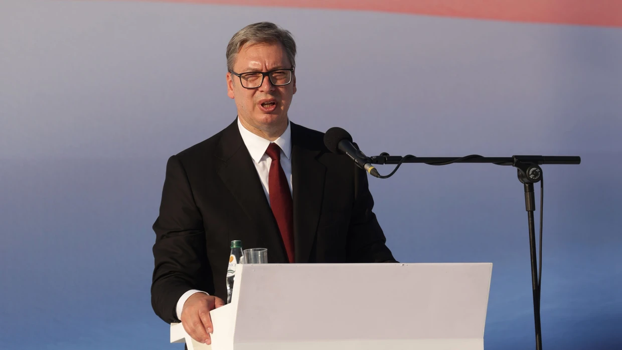 Serbiens Präsident Aleksandar Vucic während seiner Rede auf der Veranstaltung der serbischen Regierungspartei SNS in Belgrad.