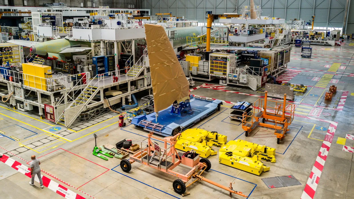 Es will mal ein Flugzeug werden.