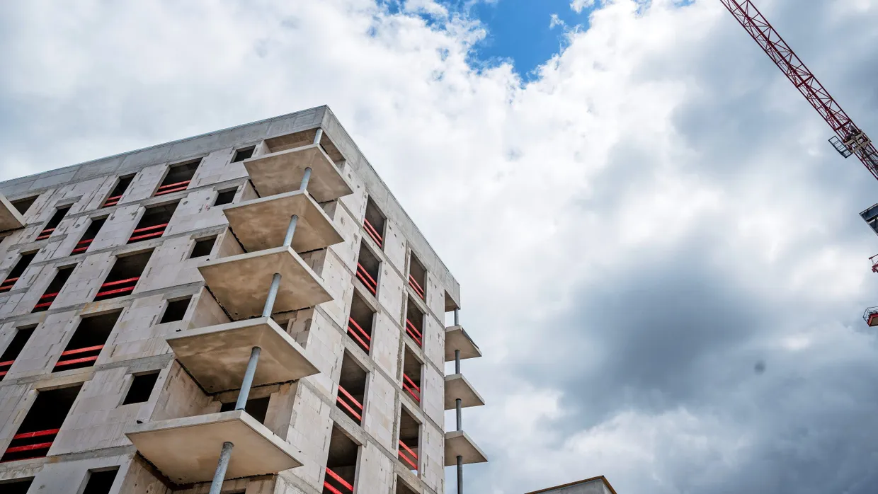 Das Spektrum der ABG Holding: Auf dem Rebstockareal werden neue Wohnungen gebaut, an anderer Stelle gibt es Abriss.