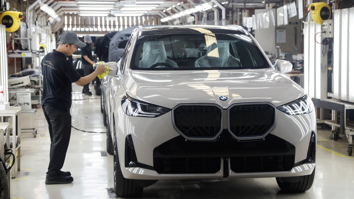 Auch der Automobilkonzern BMW begibt Anleihen, um sich zu finanzieren.