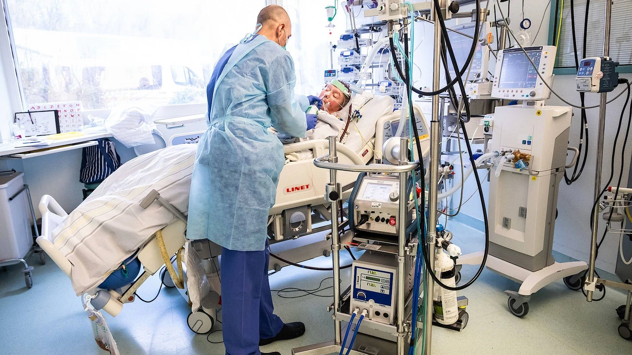 berlebenschance mit Herz-Lungen-Maschine: Intensivmedizin in Langen | FAZ