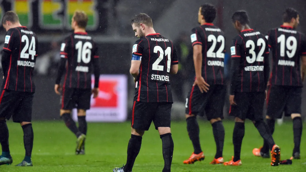 Bitterer Abgang: Die Eintracht nach der Niederlage gegen Leverkusen