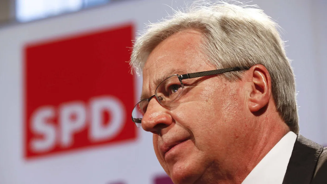 SPD-Spitzenkandidat Jens Böhrnsen in Bremen nach den ersten Wahlprognosen