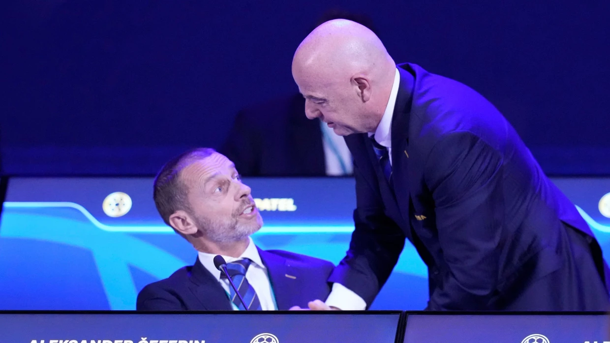 Auf Eskalationskurs: UEFA-Präsident Aleksander Čeferin (links) und FIFA-Präsident Gianni Infantino