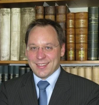 Professor&nbsp; Dr. Hans Michael Heinig lehrt Öffentliches Recht und Kirchenrecht an der Universität Göttingen.
