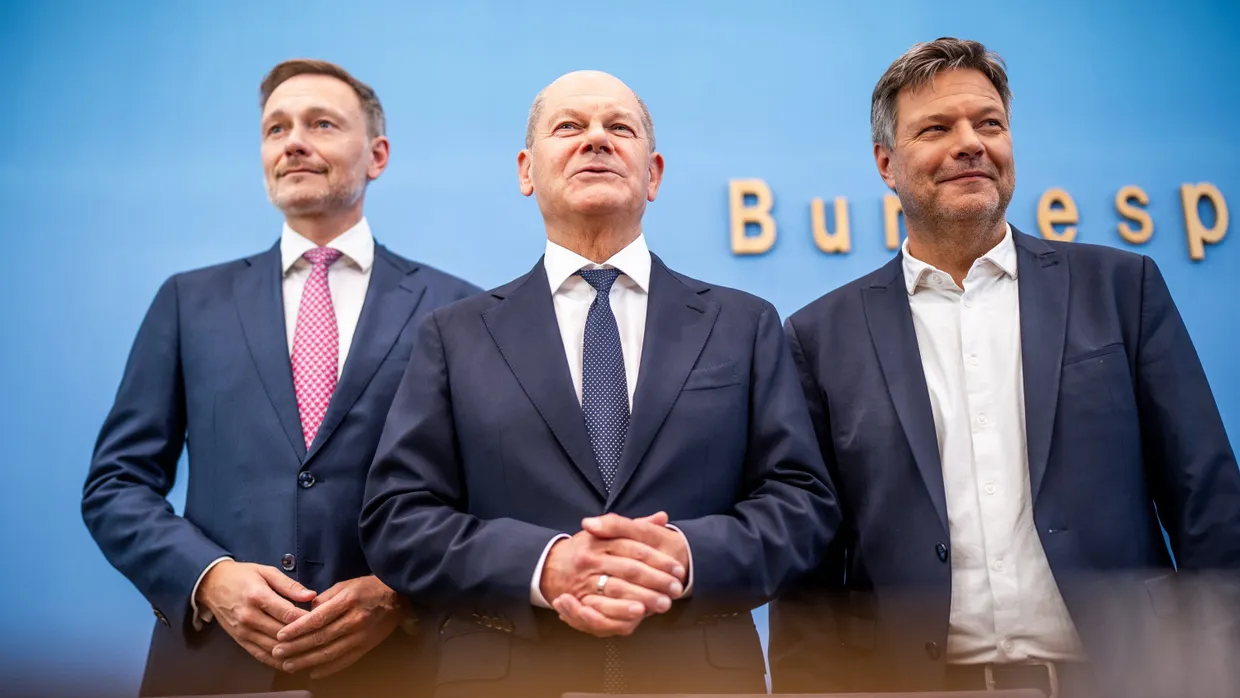 Lindner, Scholz und Habeck sind nicht alleine Schuld an der derzeitigen wirtschaftlichen Lage.