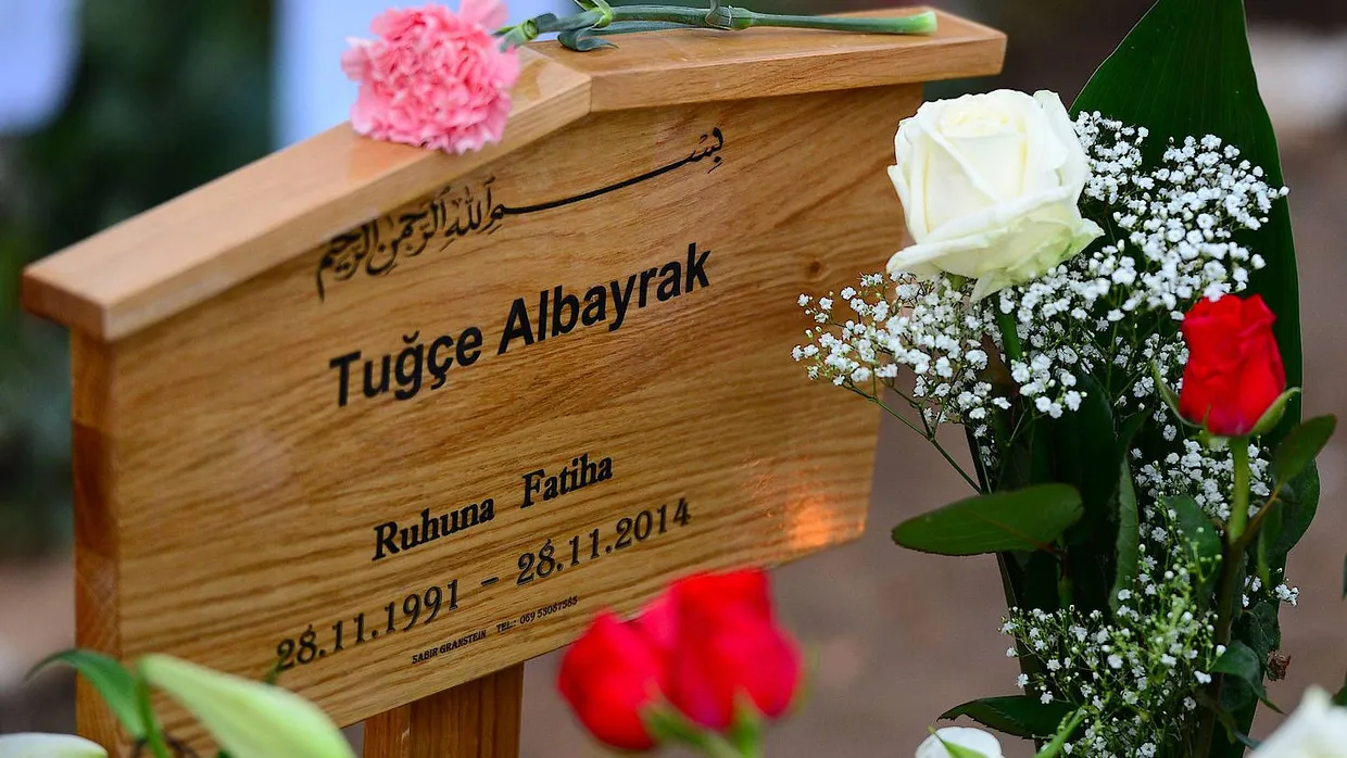 Das Grab der getöteten Tugce Albayrak