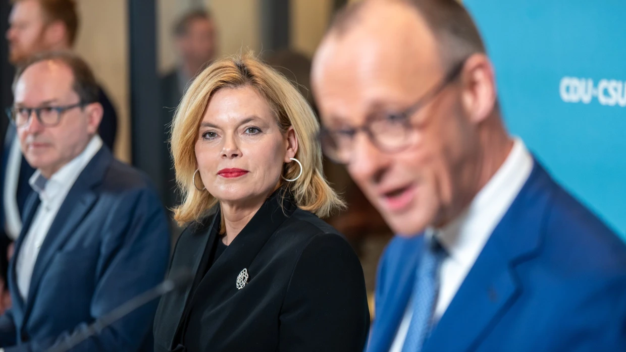 Julia Klöckner: Der AfD soll sie sich nicht vorstellen, fordern die Grünen  | FAZ