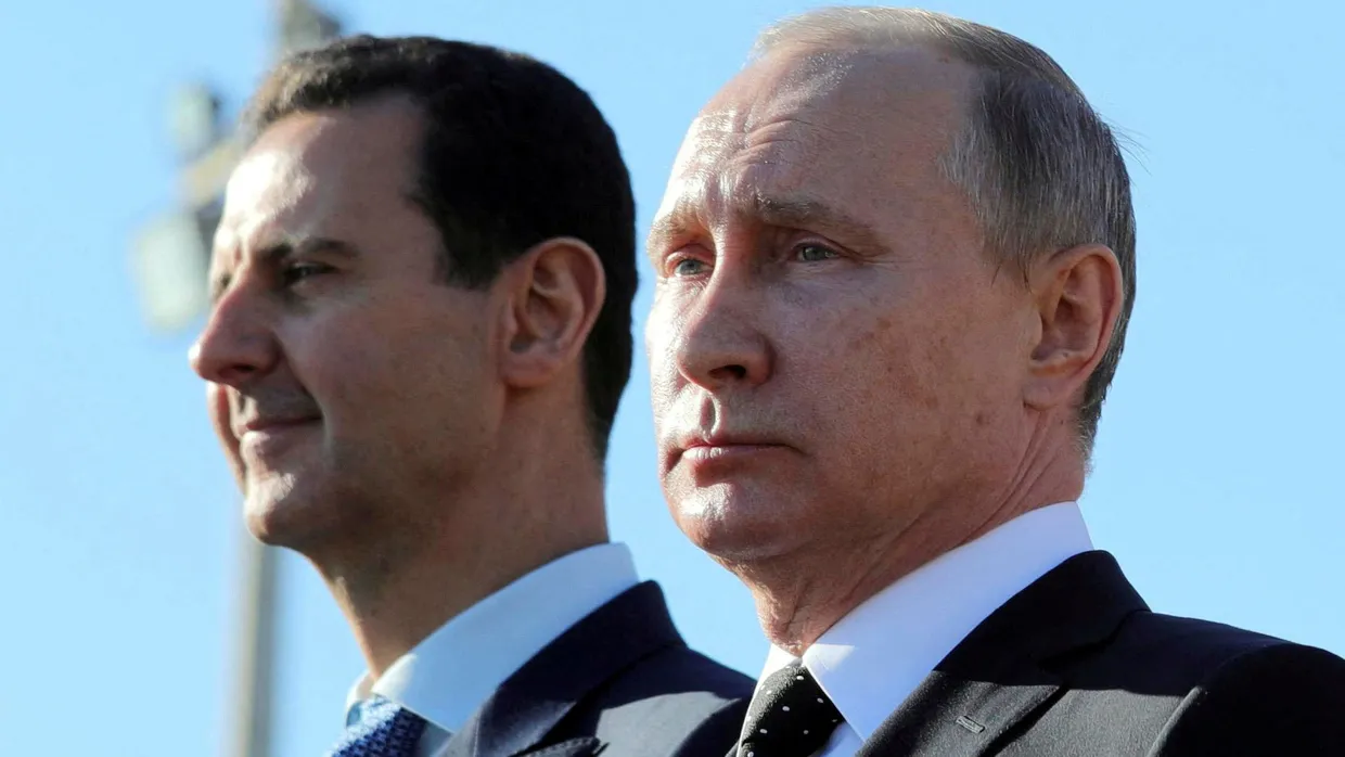 Baschar al-Assad und Wladimir Putin am 11. Dezember 2017 im syrischen Latakia