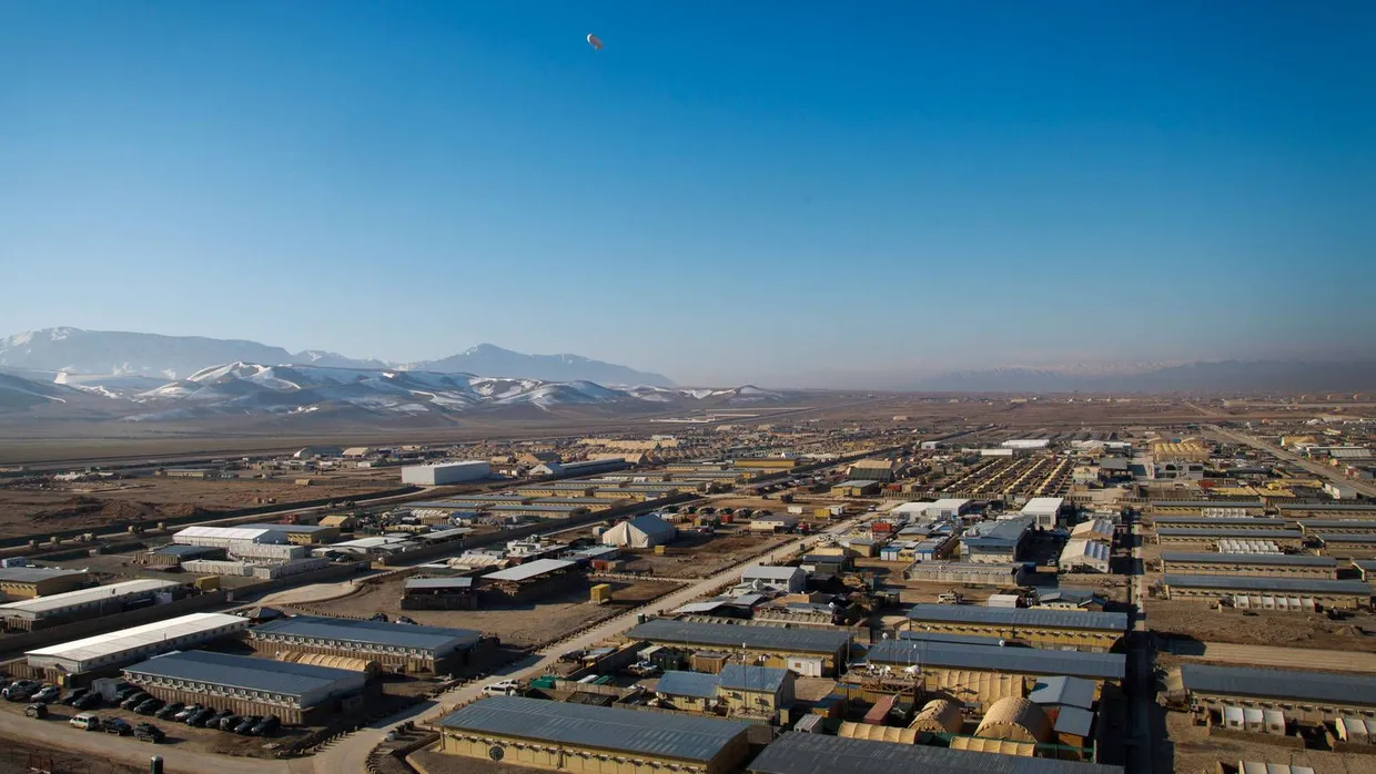 Unter deutschem Kommando: Blick auf das Feldlager Camp Marmal bei Mazar-I-Sharif
