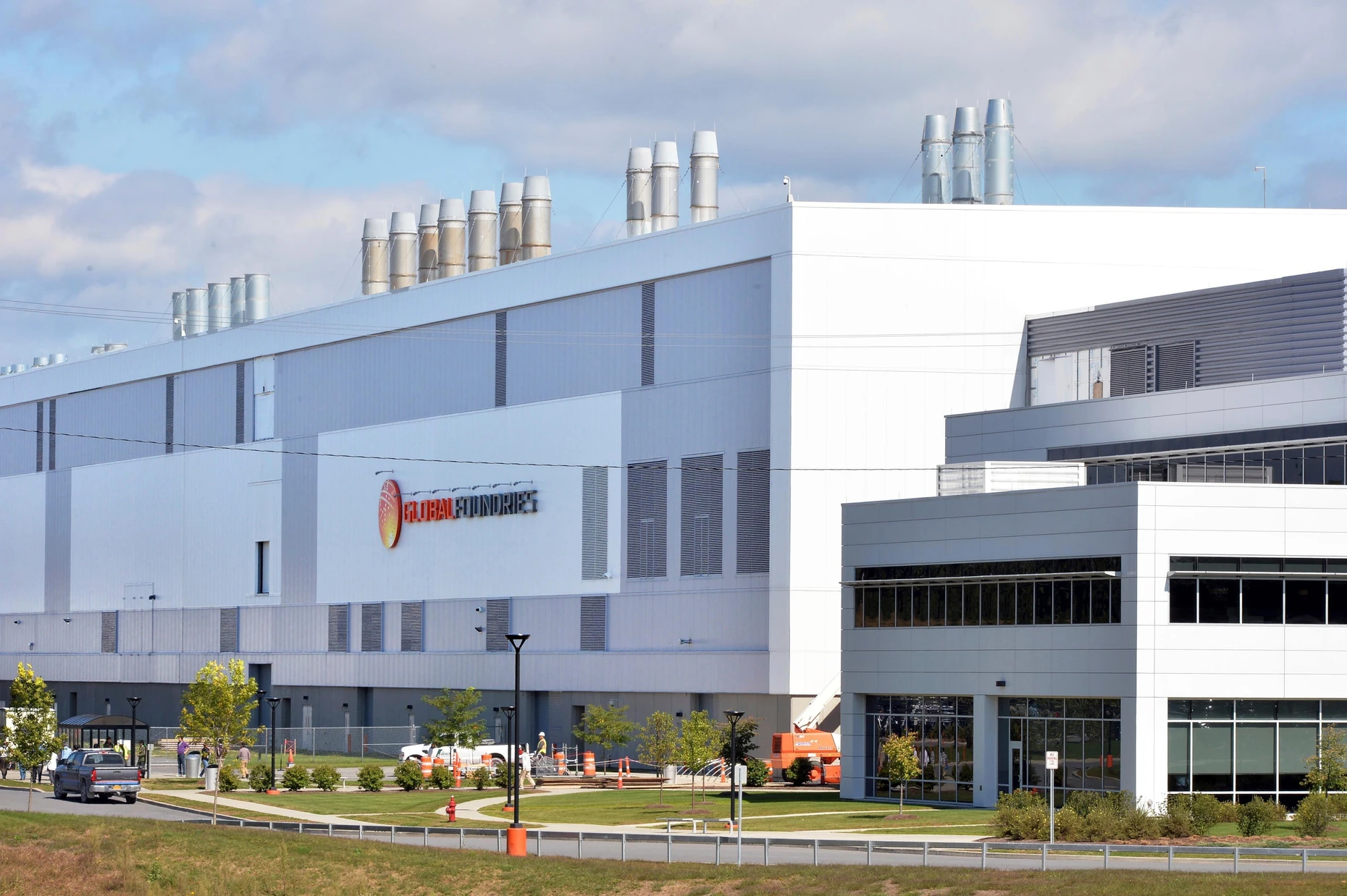 Blick auf die Globalfoundries-Fabrik in Malta/New York