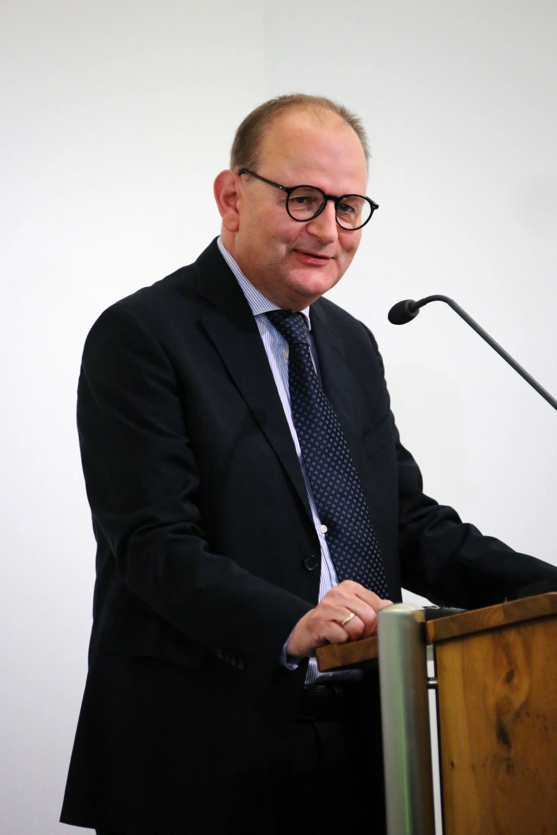 Ottmar Edenhofer während seines Vortrags in der Carl-Friedrich-von-Siemens-Stiftung