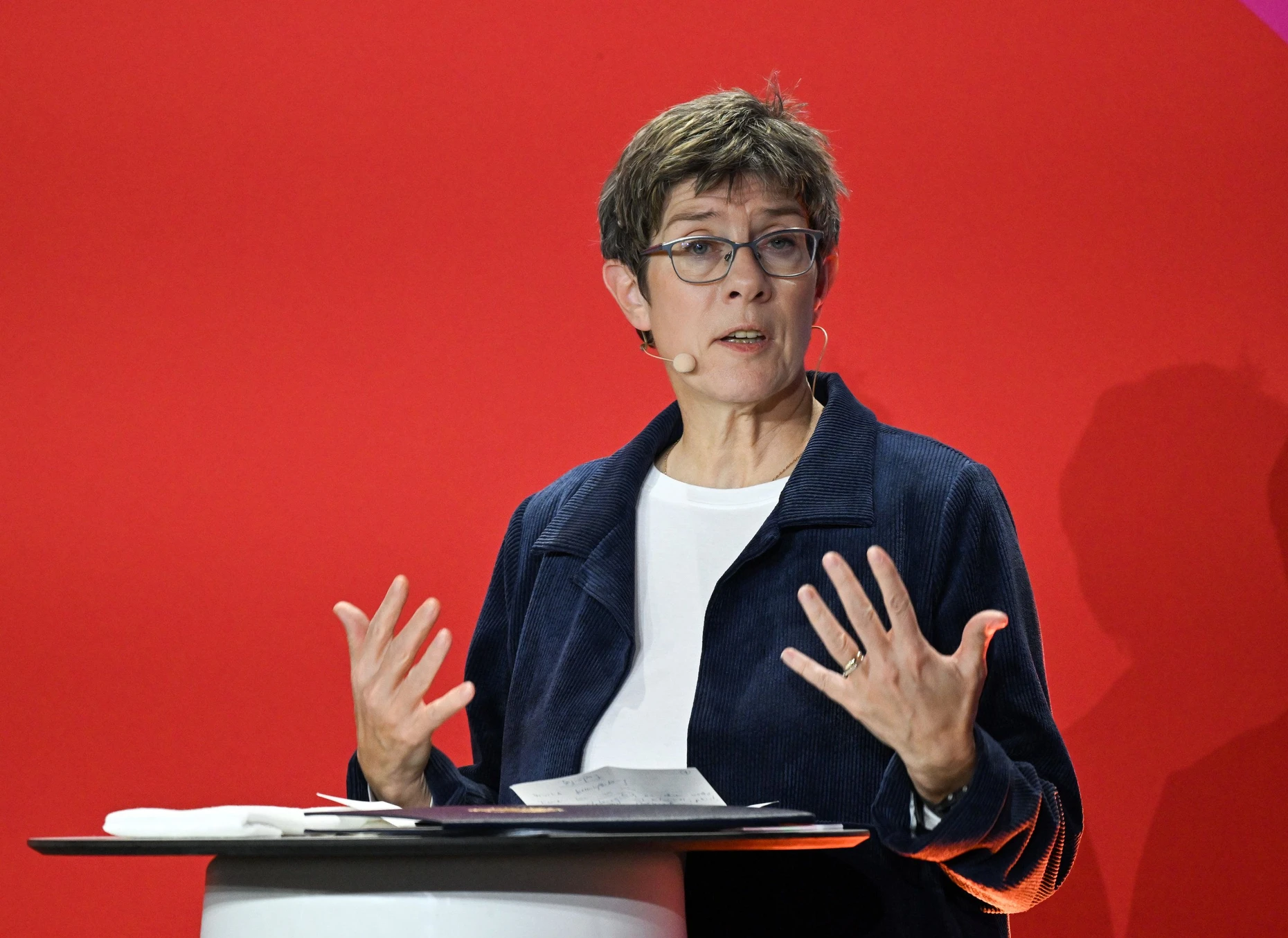 Die frühere deutsche Verteidigungsministerin und CDU-Chefin Annegret Kramp-Karrenbauer bei einem Vortrag in Berlin 2025