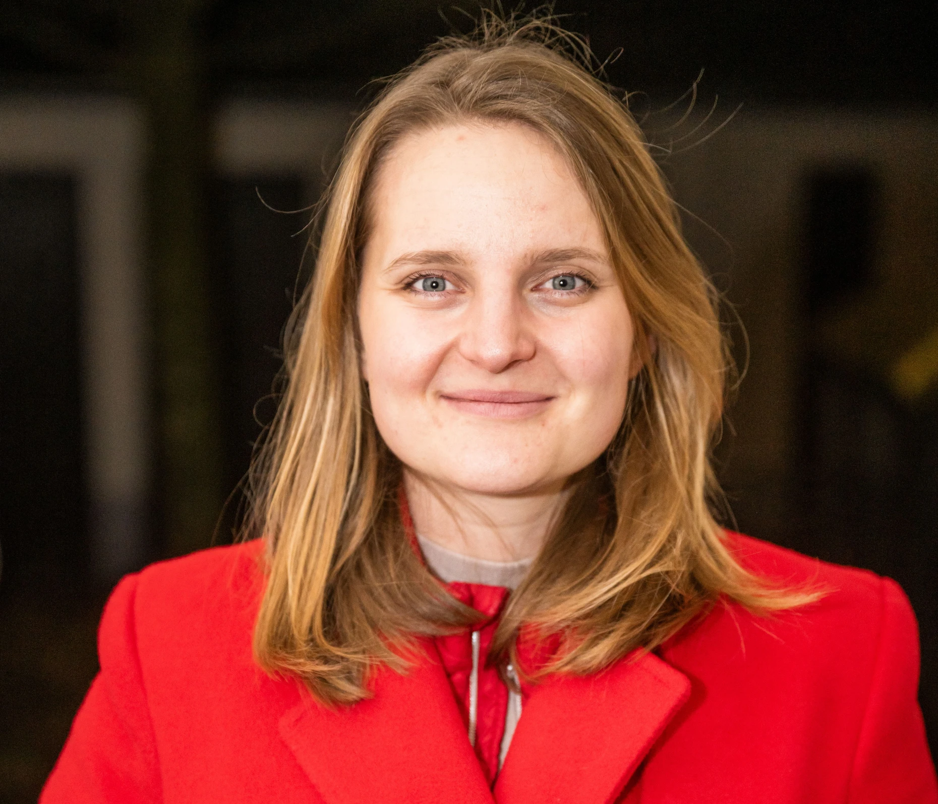 Portrait der Offenbacher Kandidatin für den Bundestag, Helena Wolf (SPD) Am Mittwoch den 15.01.2025 sind die Wahlkämpfer der JuSos (SPD) in Offenbach unterwegs um Stimmen für ihre Kandidatin zu gewinnen.