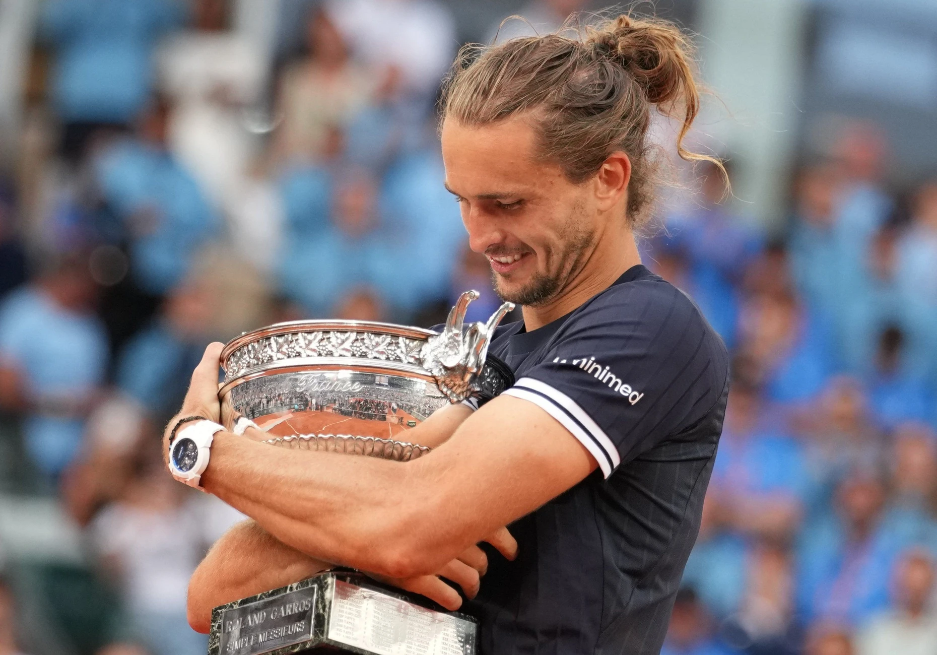 Niemand wird dem French-Open-Sieger Alexander Zverev die Coupe des Mousquetaires wieder nehmen können.