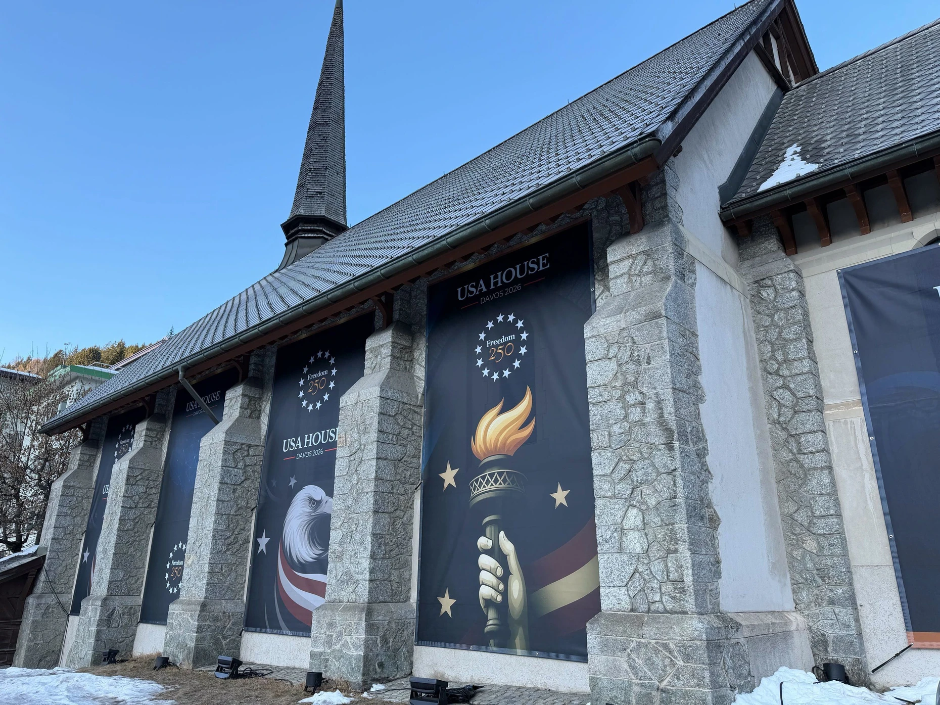 2026 hatten die USA eine Kirche gemietet.