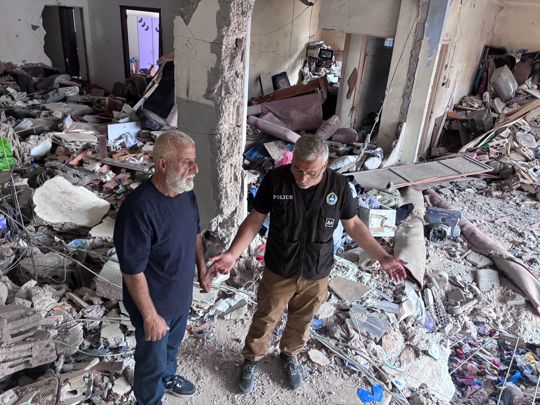 Bilder einen Hauses in Saida nach einem israelischen Luftangriff.