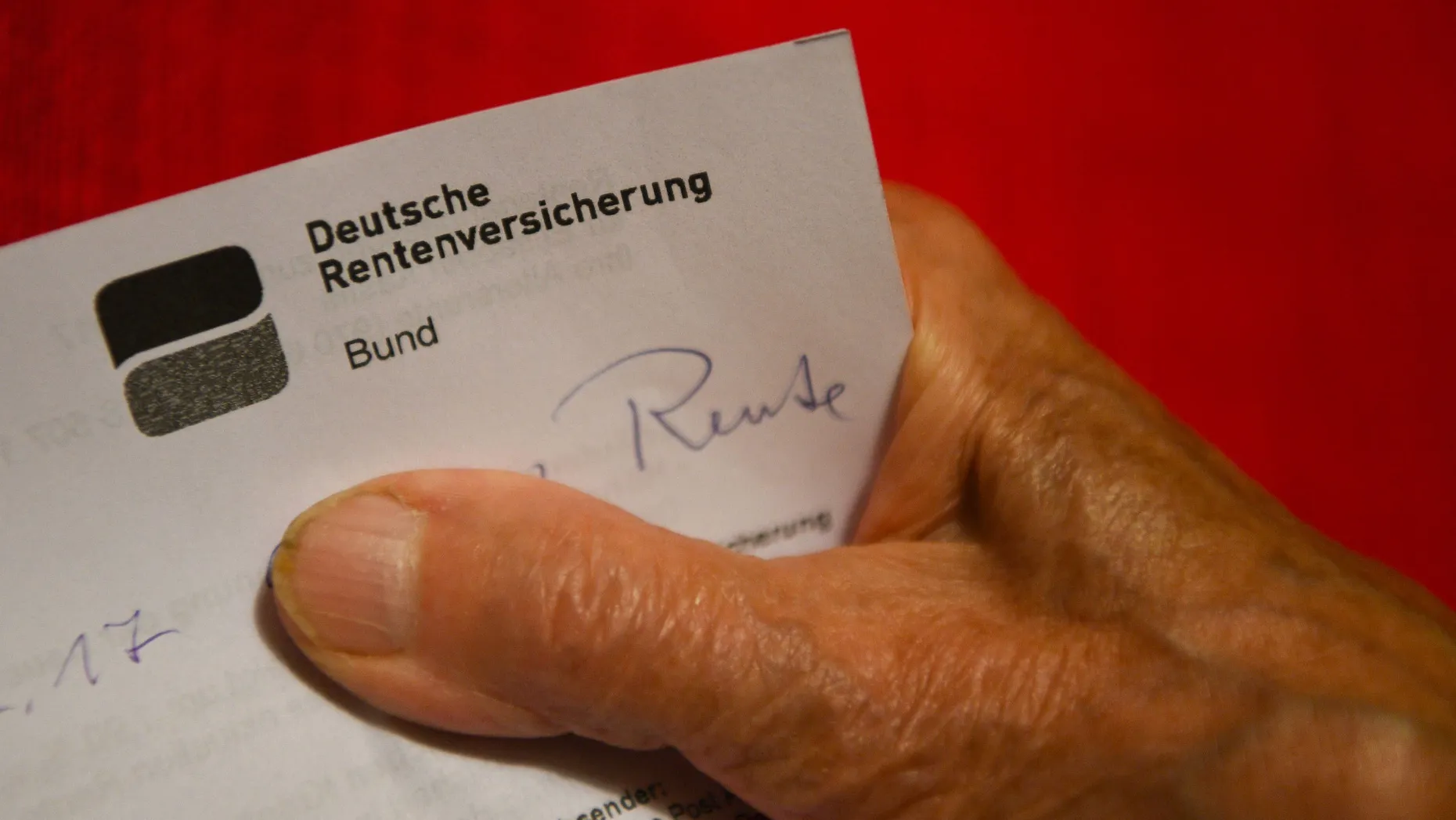 Wer einmal den Rentenbescheid hat, ist fest genagelt.