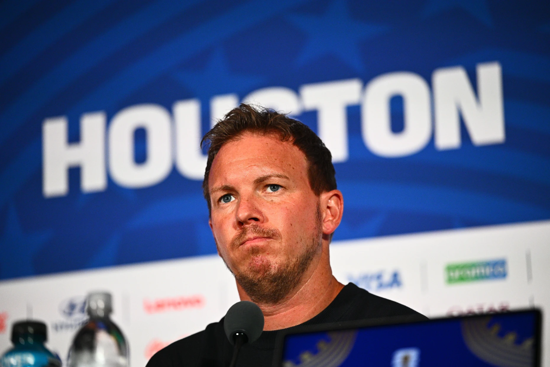 „Seid ihr vom selben Verlag da?“ Nagelsmann in Houston