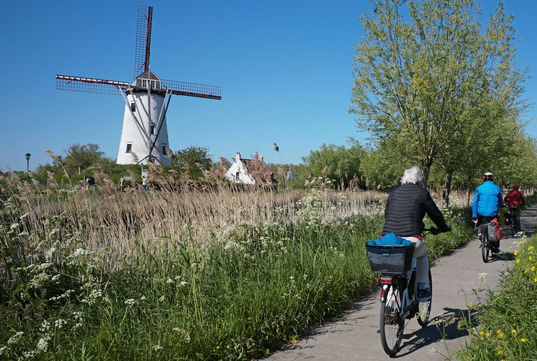 Bei der Radtour erlebt man ein Flandern, wie es einst Jacques Brel besungen hat.