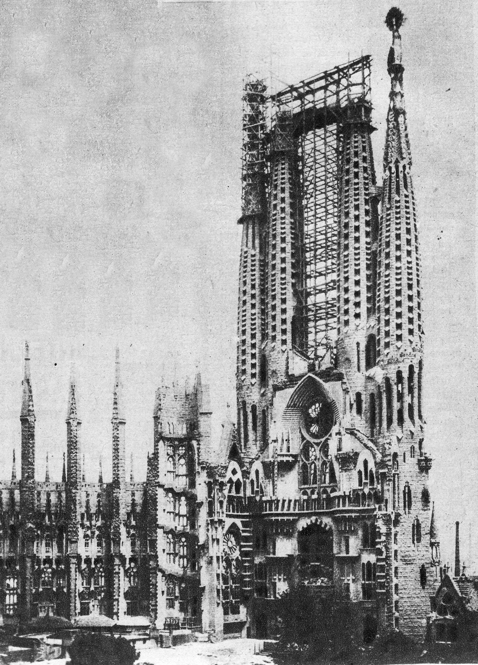 Die Sagrada Família im Jahr 1929